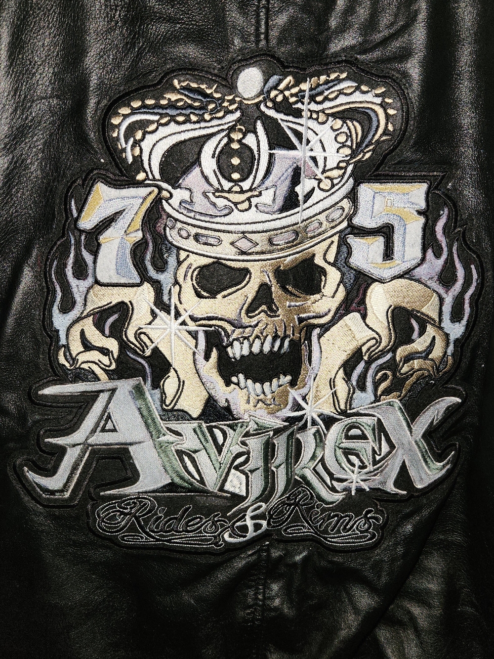 Avirex Black Leather Bomber Jacket with Embroidered Skull Back - Picture 3 of 8
